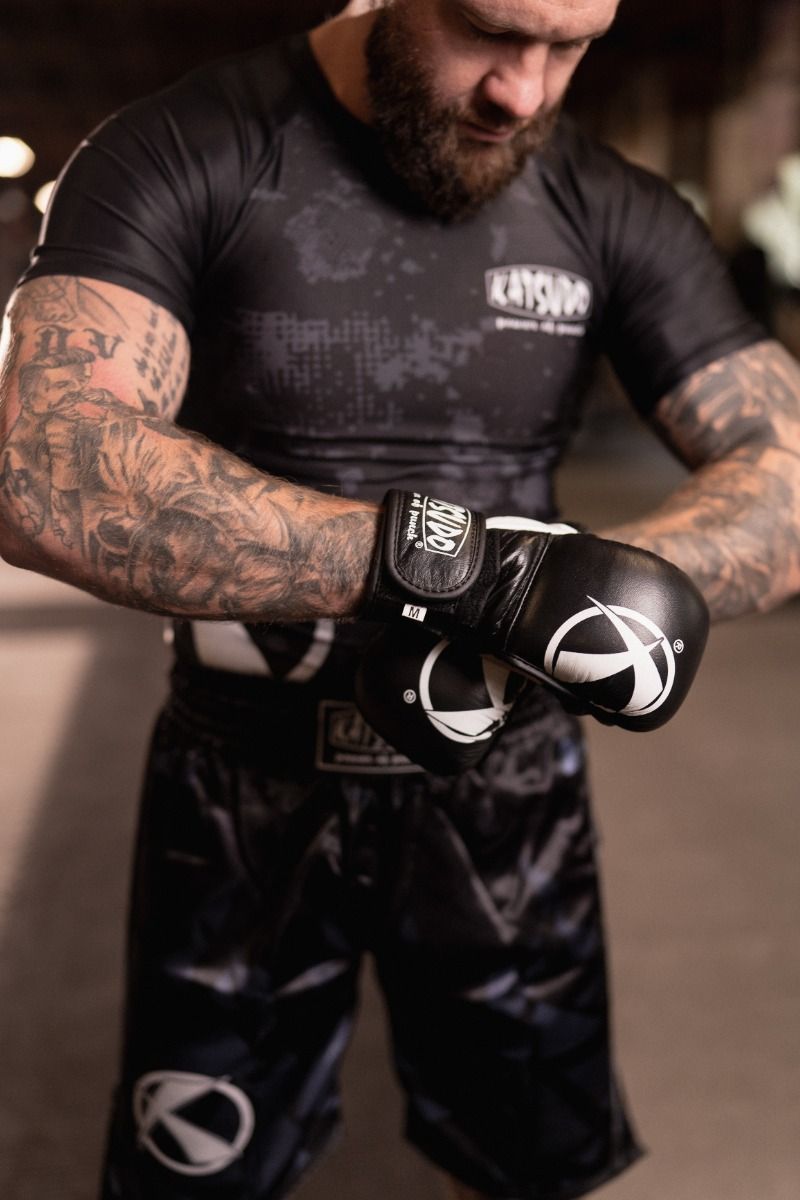 Katsudo MMA ръкавици Revenge , черно и бели