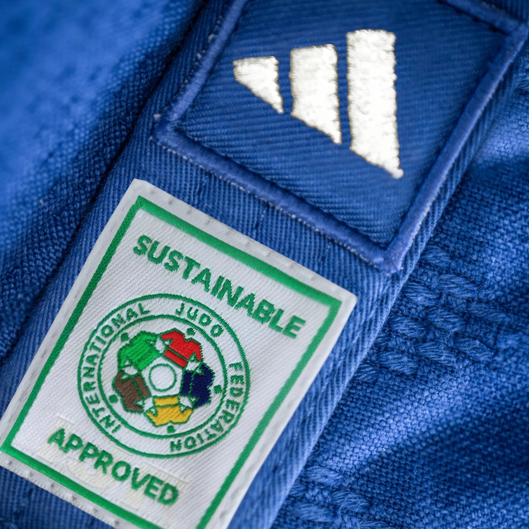 Adidas JU кимоно Champion III IJF Slim fit 750g, синьо