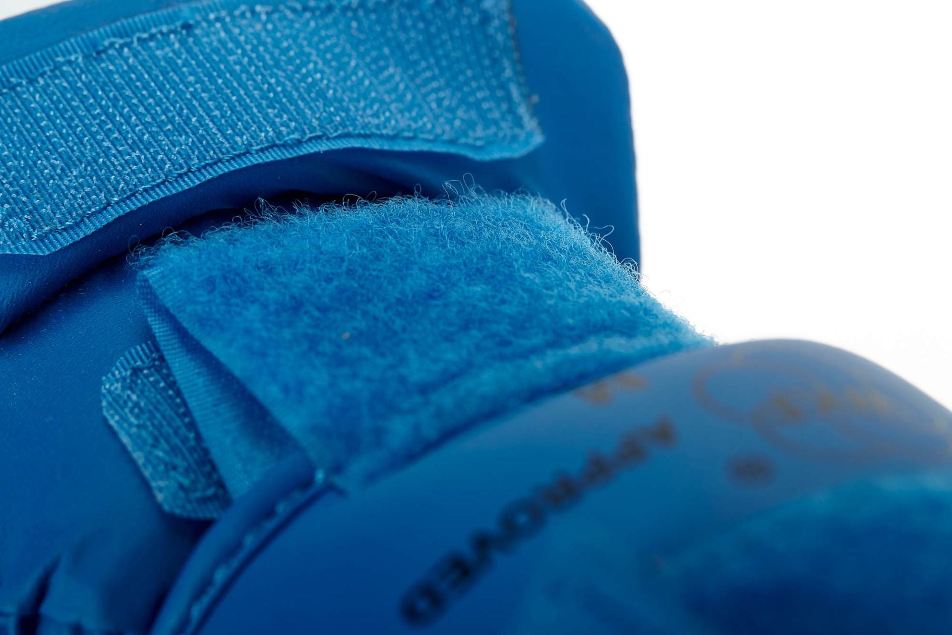Adidas протектори за глезени, одобрени от WKF, сини