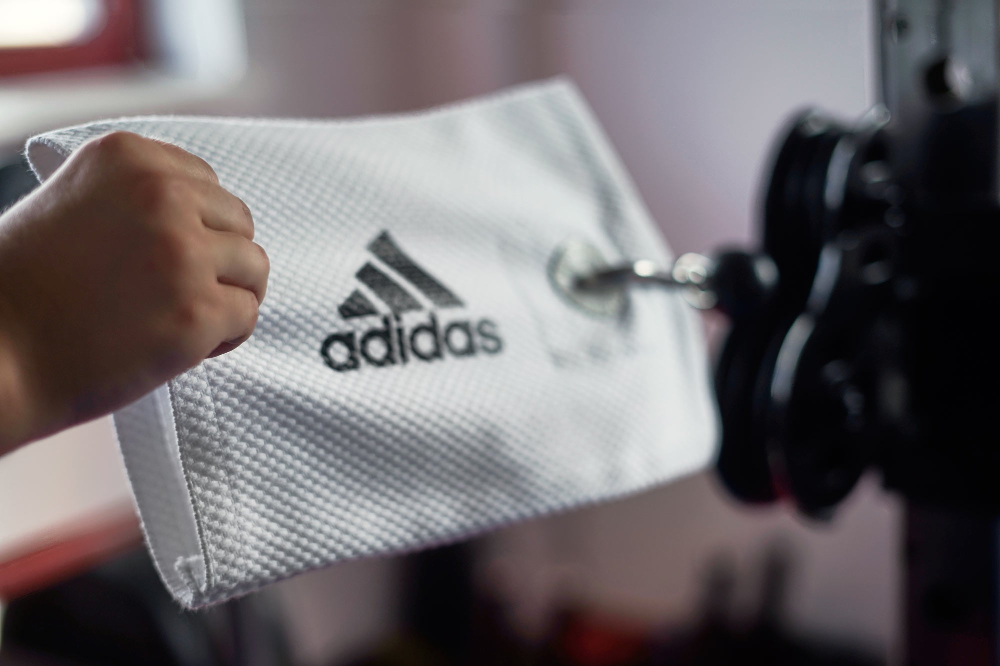 Adidas тренировъчен уред за захват