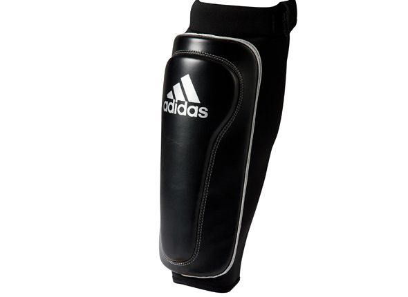 Adidas протектори за пищяли Ultimax