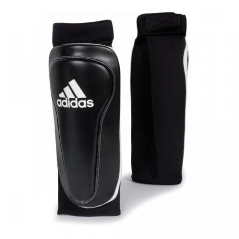 Adidas протектори за пищяли и протектори за глезени Ultimax