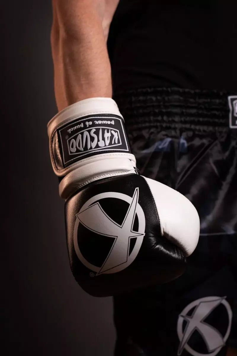 Katsudo боксови ръкавици Fight, черно-бели